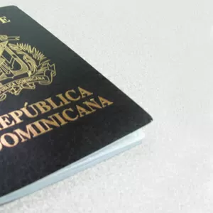 Предлагаю оформление гражданства Доминиканы